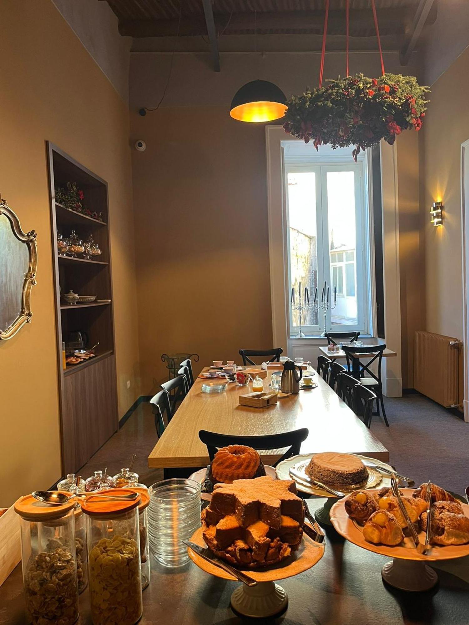 Palazzo Pandola - Luxury Suites Napoli Esterno foto